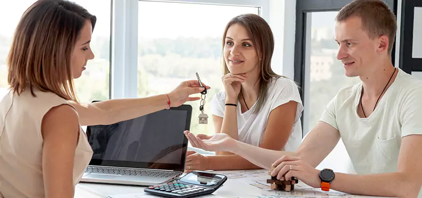 Situations Where Selling Your Apartment is Most Practical in Hempstead, NY