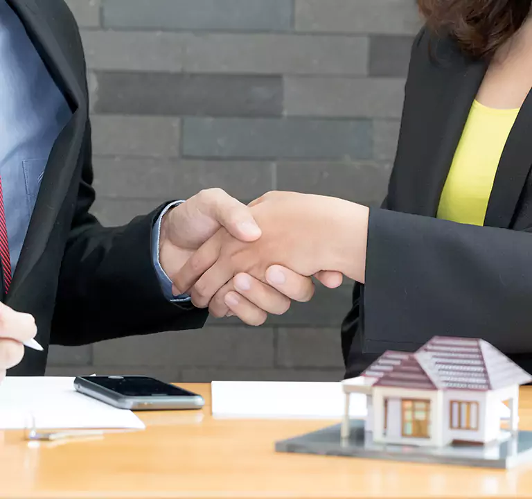 Why Sell to Us Instead of Letting the Home Go to Auction in Hempstead, NY?